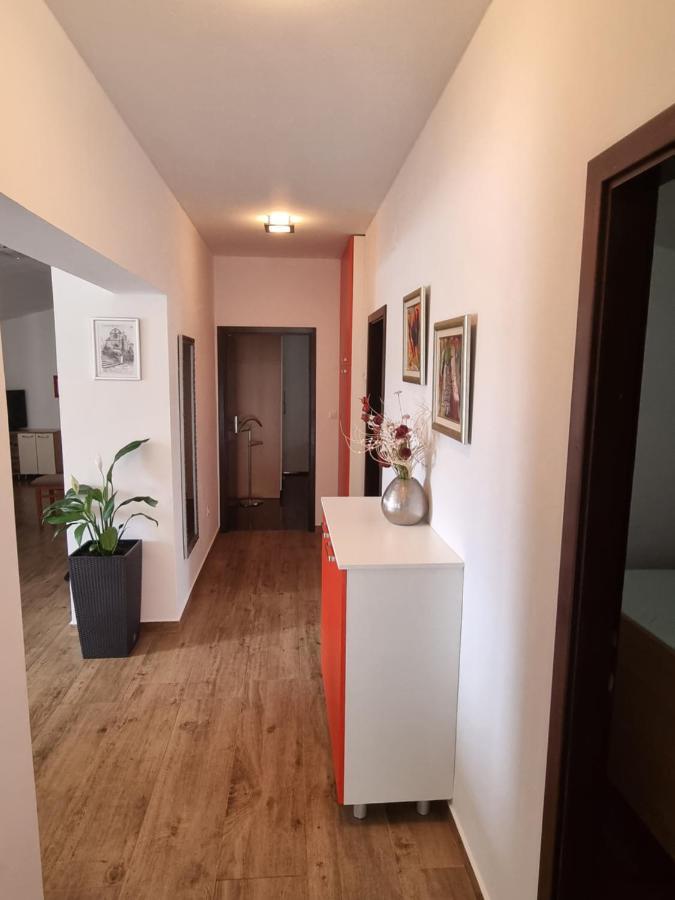 Apartments Jadran Primosten Bagian luar foto